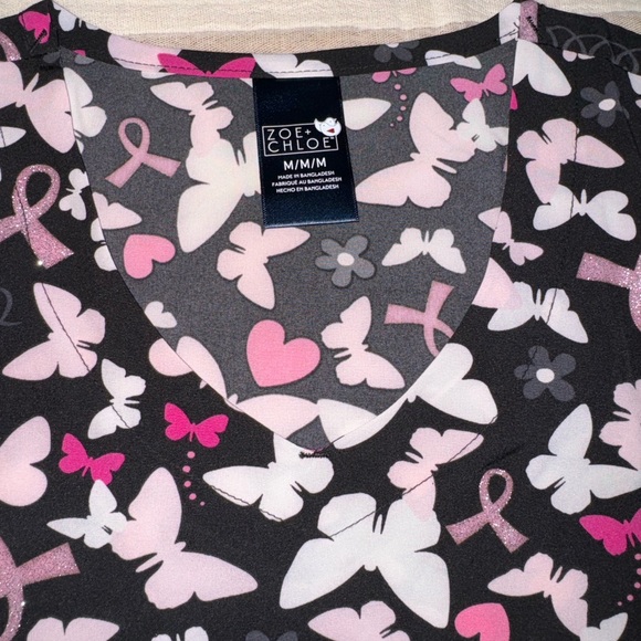 Zoe & Chloe Pink cancer Awareness. 2-Pocket STRETCH V-Neck Print Scrub Sz Med - Picture 6 of 9